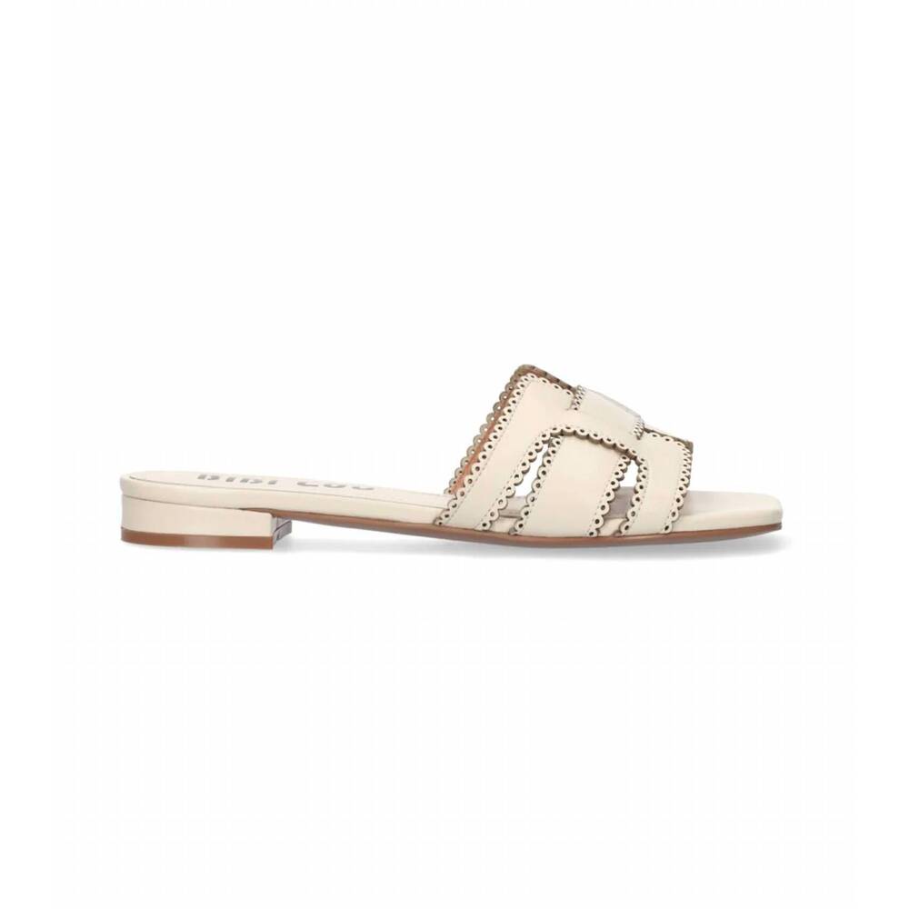 NEW BIBI LOU women's holly flat sandal in off white
